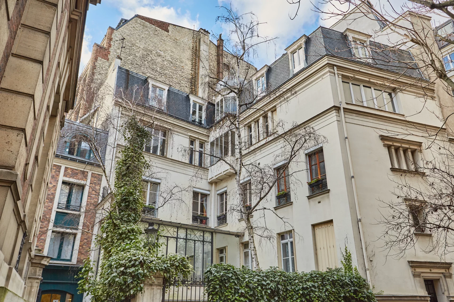 Paris 8e - LIÈGE / TRINITÉ