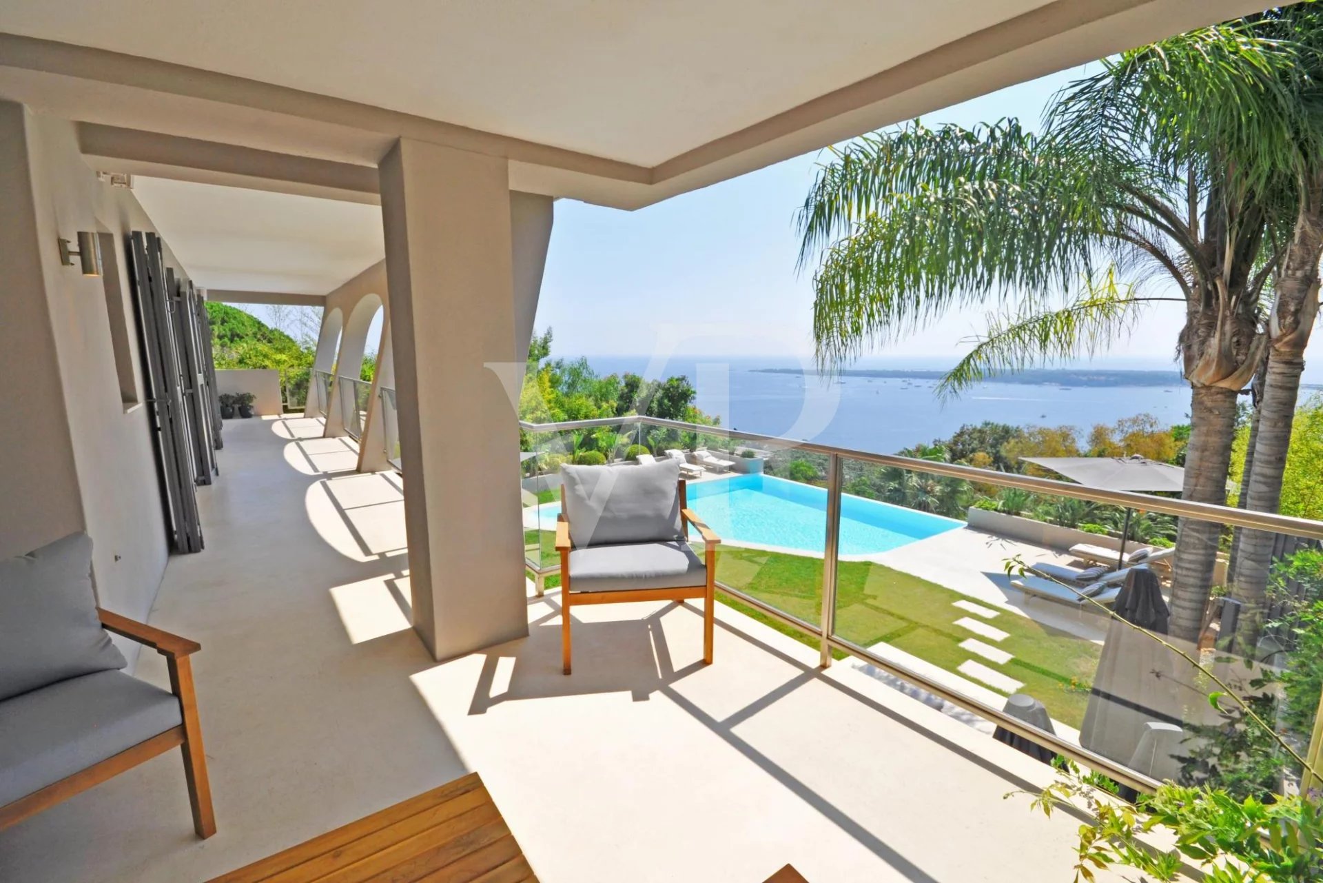 von_poll_real_estate_property_85169351_image_12