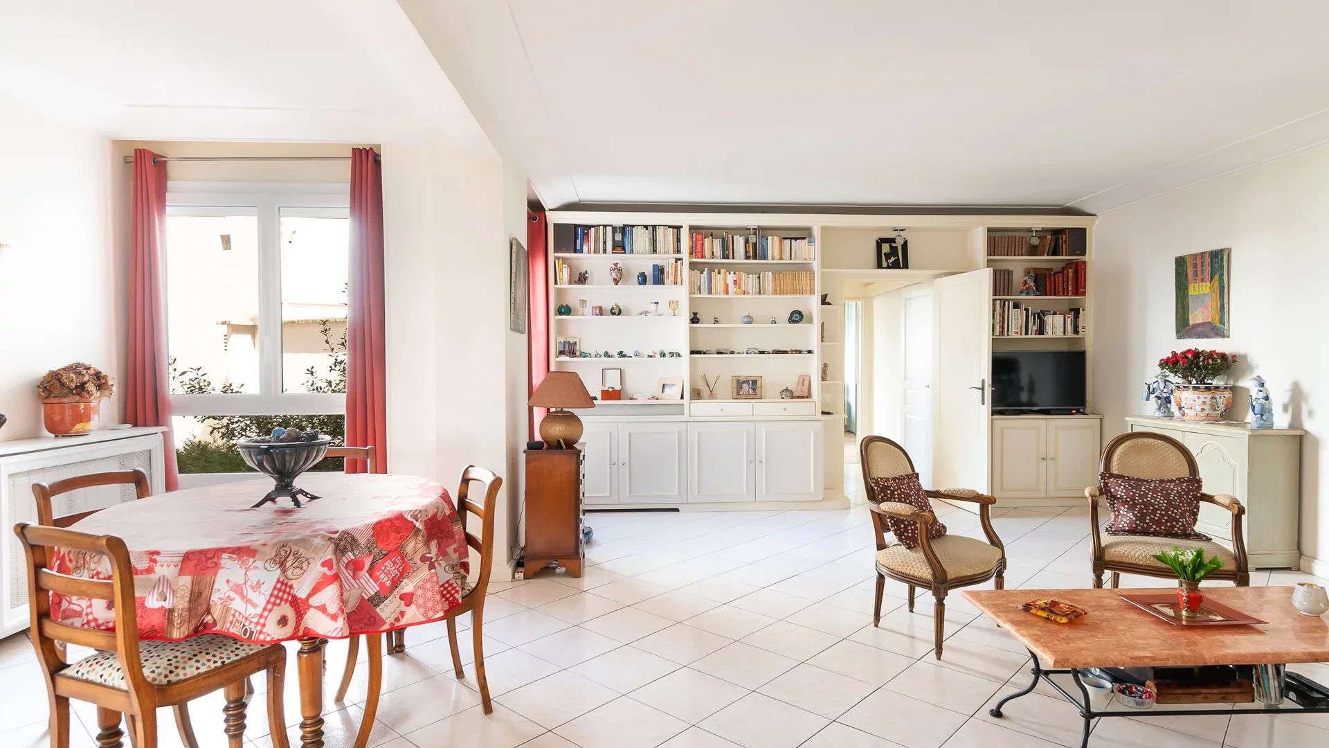 Paris 16e - LA MUETTE
